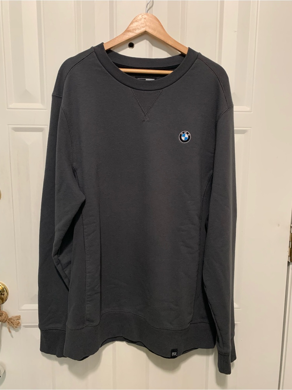 New Era Men’s Black Crewneck Sweatshirt with Small Logo Patch